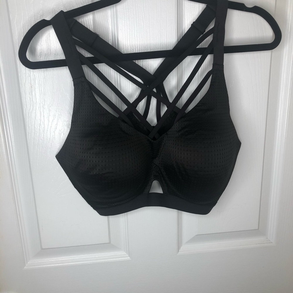 Victoria’s Secret Strappy Black Sports Bra